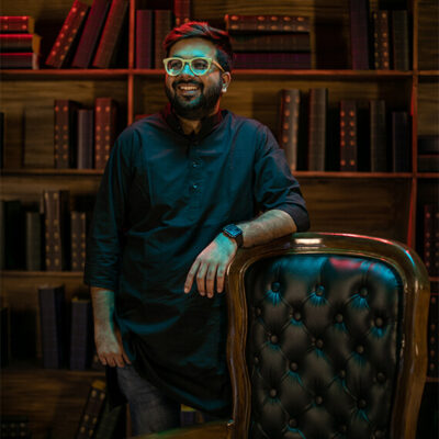 Portrait of Mayur Sachade, Founder & Director of Talking Frames